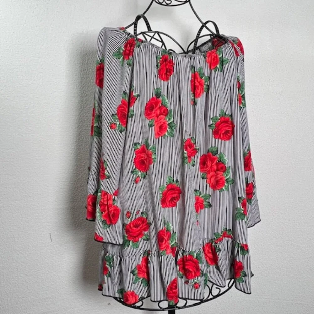 FREE KISSES Casual Blouse Women Scoop Neck Stripes & Roses Tunic Plus Size 3X - Picture 4 of 6